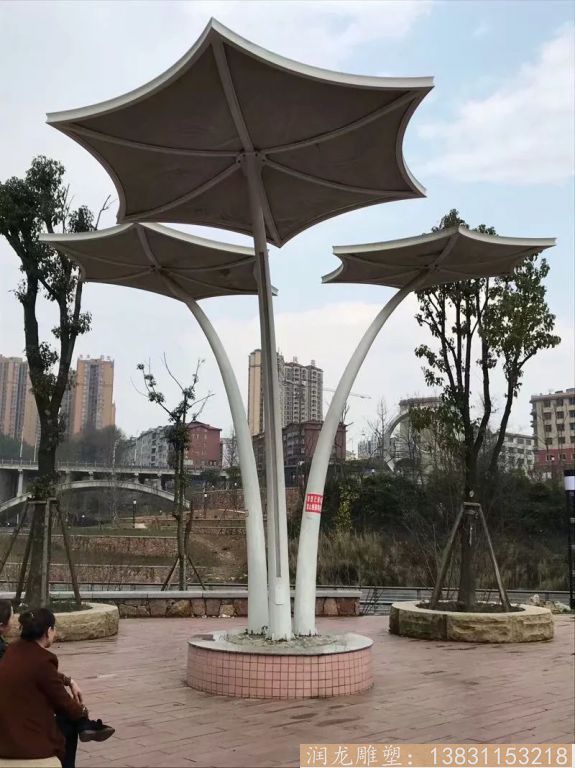 不锈钢枫叶雕塑，公园遮雨牌雕塑